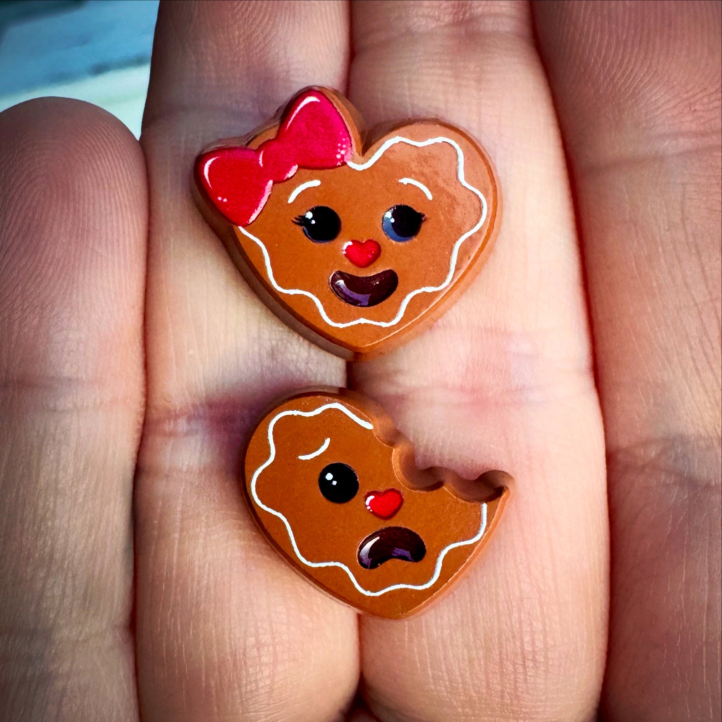 Maneater Gingerbread Couple Heart Set