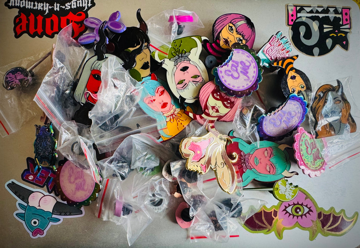 Bling Bag Black Friday Pins