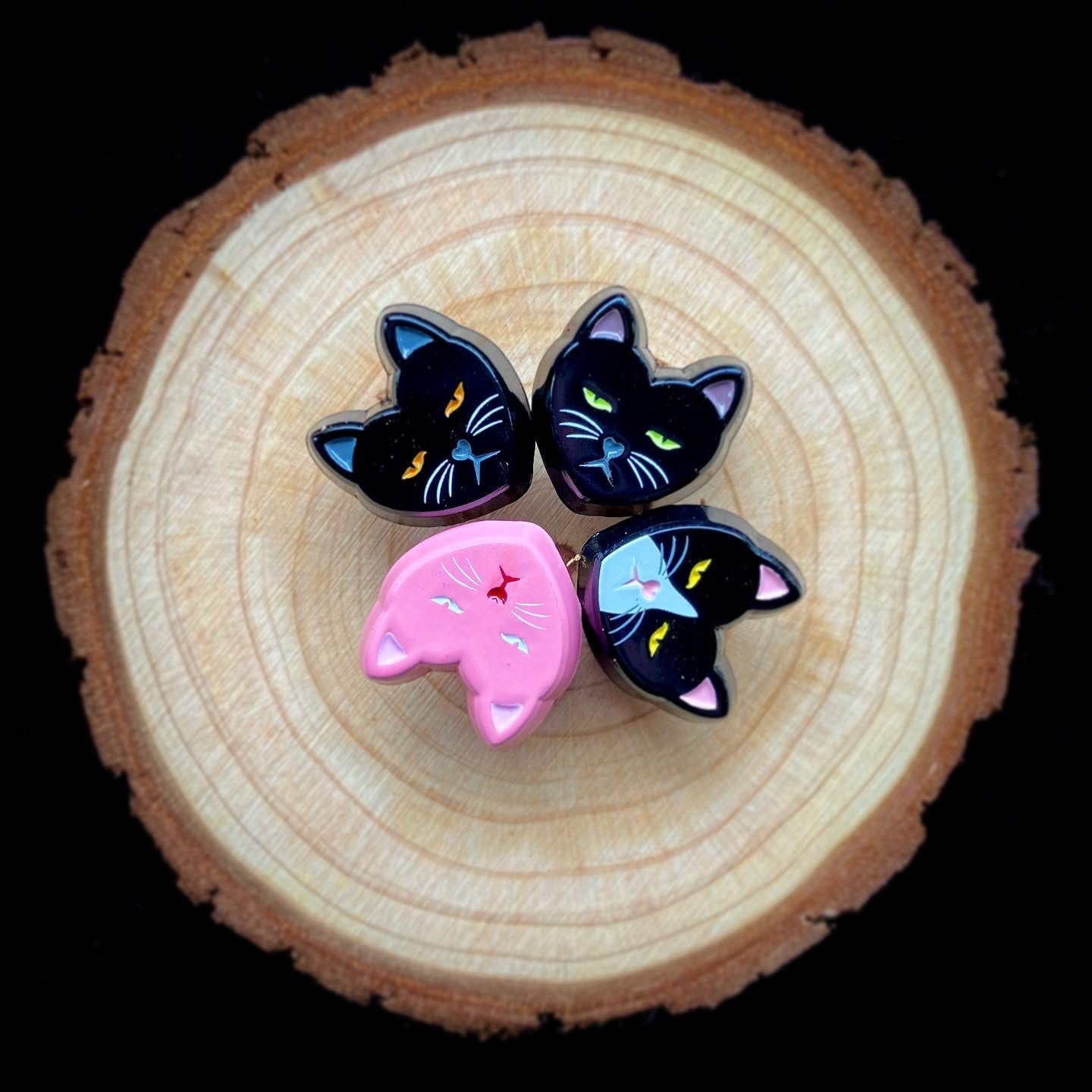 Kitty Blind Bag Relisting